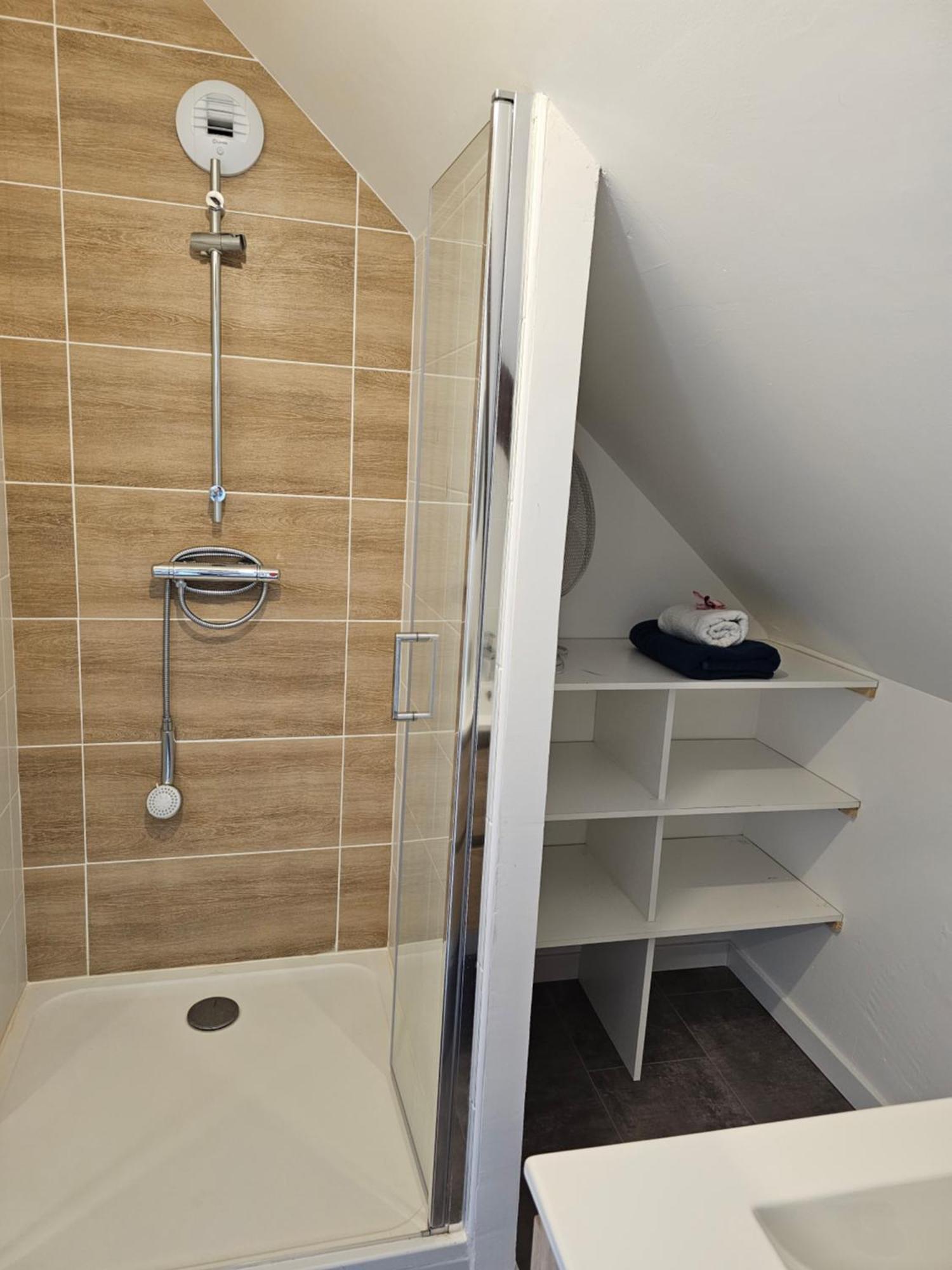 Logement De Caractere En Haute Ville De Quimperlé الغرفة الصورة
